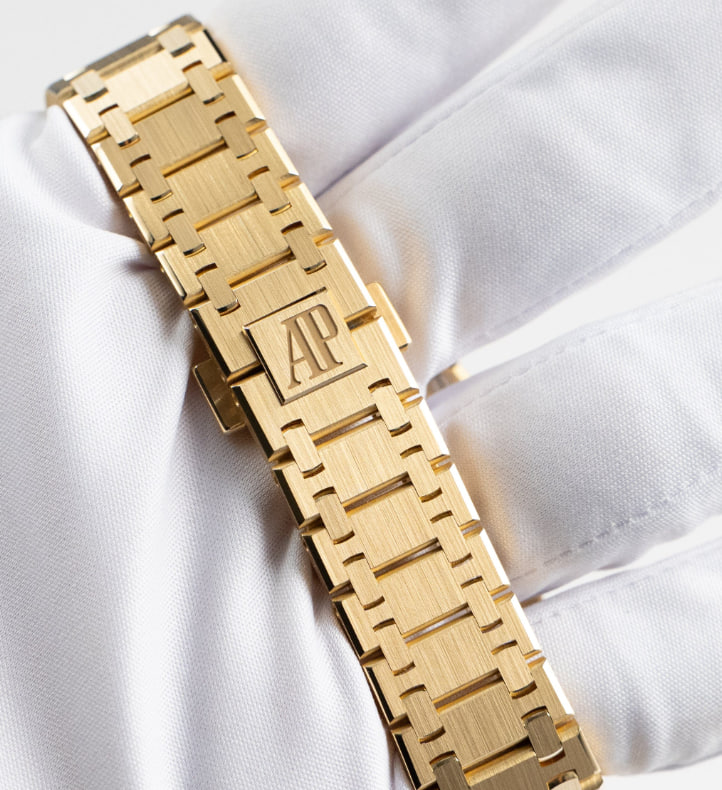 Audemars Piguet Royal Oak view 7